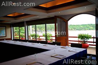 Le Royal Meridien Yacht Club 27